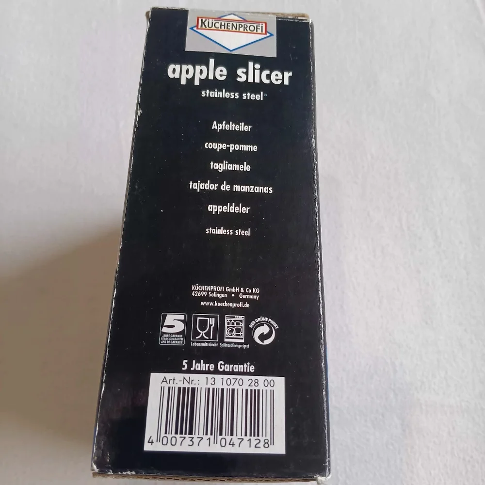 Silver Apple Slicer In Box, New Never Been Used Kitchen Gadgets